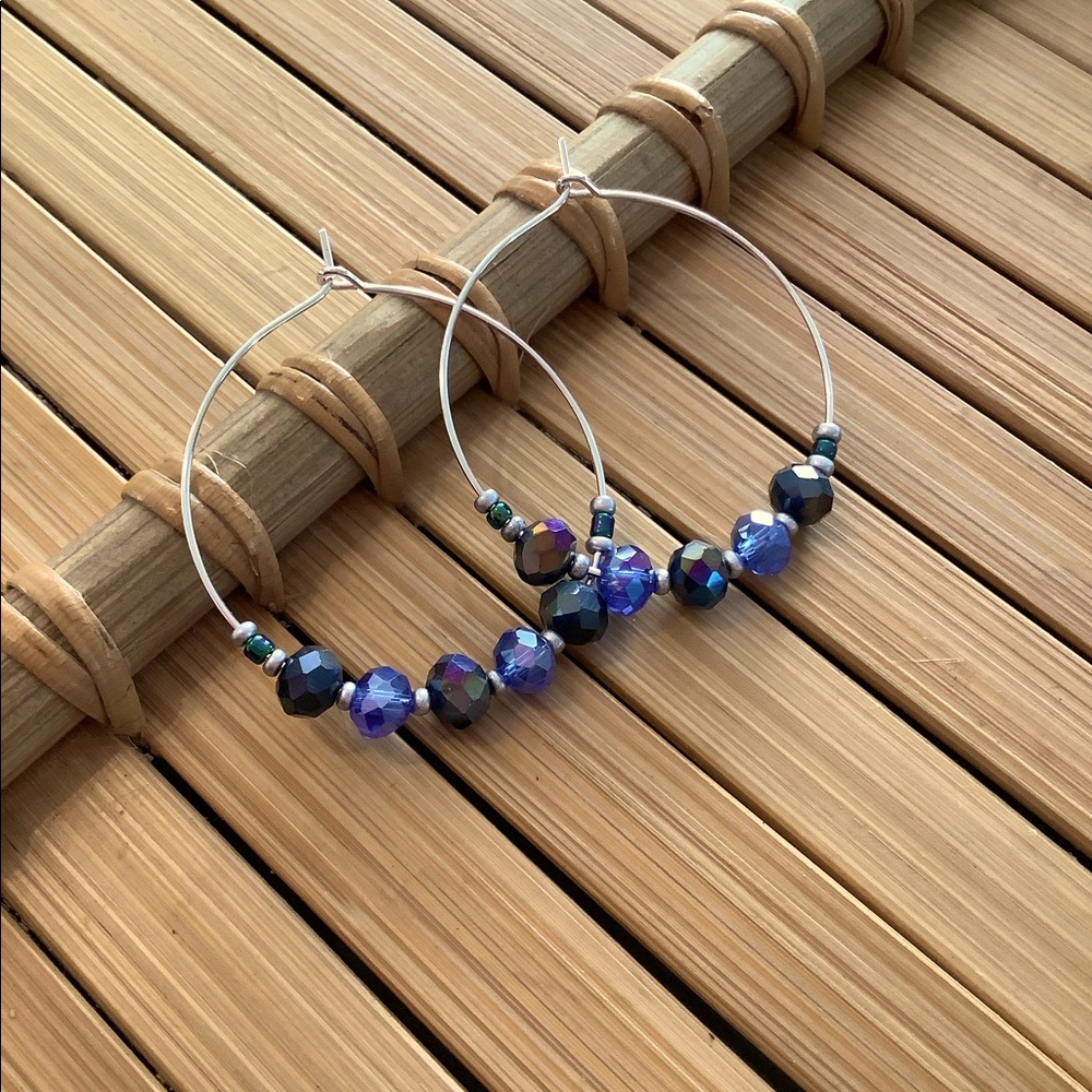 NEW Earrings Hoop Boho Beaded Rondelle Faceted Blue Periwinkle Silver Tone
